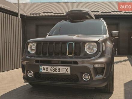 Джип Ренегат 2019 в Ровно на Automoto.ua Серый Джип Ренегат, объемом двигателя 2.36 л и пробегом 111 тыс. км за 14950 $, фото 1 на Automoto.ua