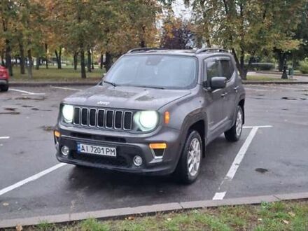 Серый Джип Ренегат, объемом двигателя 2.36 л и пробегом 45 тыс. км за 17700 $, фото 1 на Automoto.ua