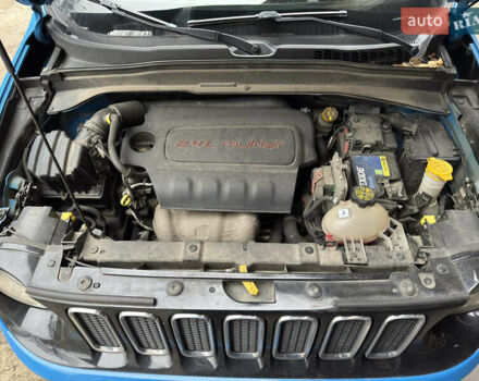 Синій Джип Ренегат, об'ємом двигуна 2.36 л та пробігом 155 тис. км за 12450 $, фото 6 на Automoto.ua