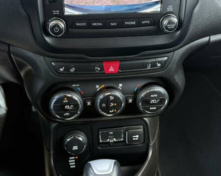 Синій Джип Ренегат, об'ємом двигуна 2.36 л та пробігом 104 тис. км за 15500 $, фото 20 на Automoto.ua