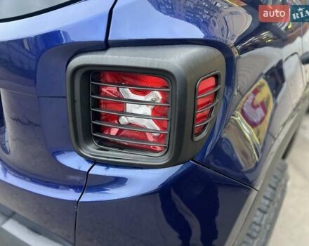 Синій Джип Ренегат, об'ємом двигуна 2.4 л та пробігом 190 тис. км за 11500 $, фото 13 на Automoto.ua