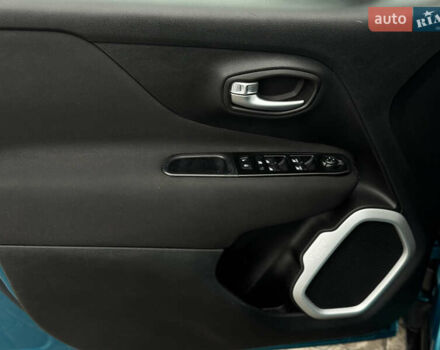 Синій Джип Ренегат, об'ємом двигуна 2.4 л та пробігом 132 тис. км за 14450 $, фото 27 на Automoto.ua