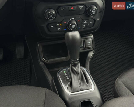 Синій Джип Ренегат, об'ємом двигуна 2.4 л та пробігом 132 тис. км за 14450 $, фото 26 на Automoto.ua