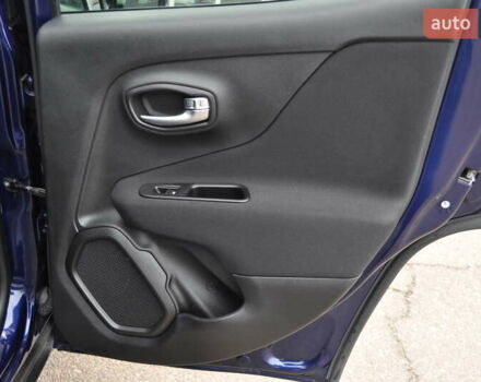 Синий Джип Ренегат, объемом двигателя 0 л и пробегом 108 тыс. км за 15400 $, фото 44 на Automoto.ua