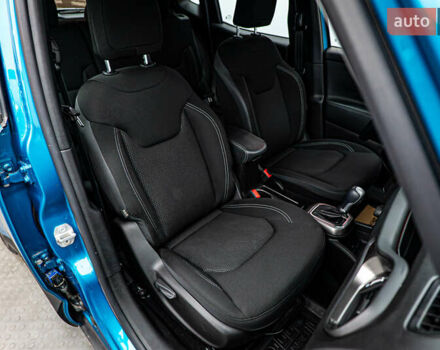 Синий Джип Ренегат, объемом двигателя 1.4 л и пробегом 139 тыс. км за 17009 $, фото 19 на Automoto.ua