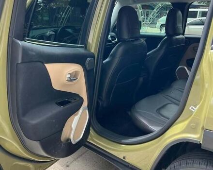 Джип Ренегат 2015 в Львове на Automoto.ua Зеленый Джип Ренегат, объемом двигателя 2.36 л и пробегом 135 тыс. км за 12400 $, фото 7 на Automoto.ua