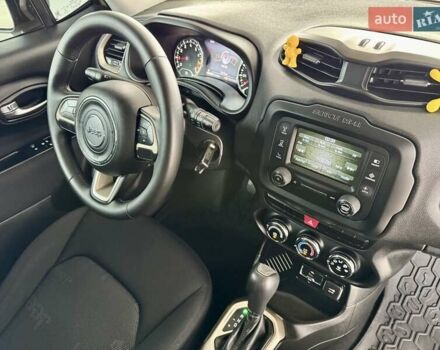 Зеленый Джип Ренегат, объемом двигателя 2.36 л и пробегом 176 тыс. км за 11850 $, фото 21 на Automoto.ua