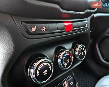 Зеленый Джип Ренегат, объемом двигателя 2.4 л и пробегом 99 тыс. км за 11990 $, фото 43 на Automoto.ua