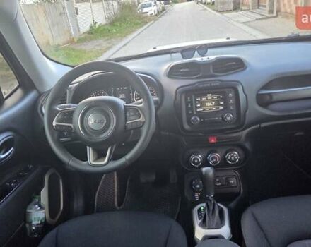 Джип Ренегат 2017 в Львове на Automoto.ua Зеленый Джип Ренегат, объемом двигателя 2.4 л и пробегом 181 тыс. км за 11600 $, фото 1 на Automoto.ua