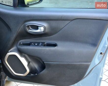 Зеленый Джип Ренегат, объемом двигателя 2.4 л и пробегом 180 тыс. км за 10999 $, фото 26 на Automoto.ua