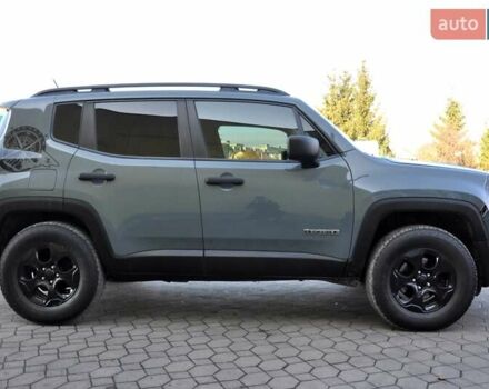 Зеленый Джип Ренегат, объемом двигателя 2.4 л и пробегом 180 тыс. км за 10999 $, фото 7 на Automoto.ua