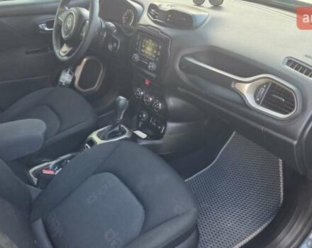 Зелений Джип Ренегат, об'ємом двигуна 2.4 л та пробігом 181 тис. км за 10600 $, фото 6 на Automoto.ua