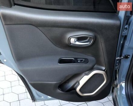 Зеленый Джип Ренегат, объемом двигателя 2.4 л и пробегом 180 тыс. км за 10999 $, фото 19 на Automoto.ua