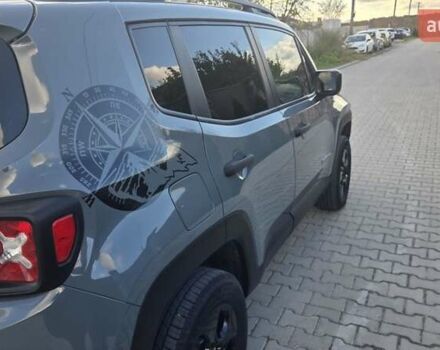 Зелений Джип Ренегат, об'ємом двигуна 2.4 л та пробігом 181 тис. км за 10600 $, фото 8 на Automoto.ua