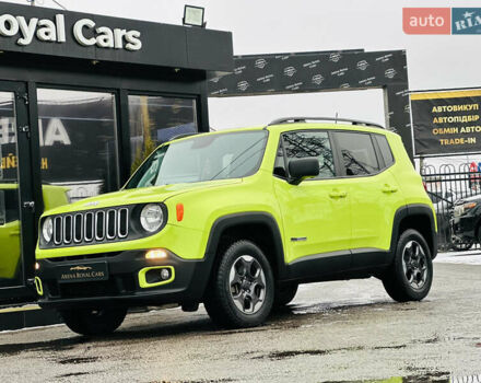 Зеленый Джип Ренегат, объемом двигателя 2.36 л и пробегом 197 тыс. км за 13900 $, фото 5 на Automoto.ua