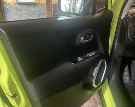 Джип Ренегат 2018 в Люботине на Automoto.ua Зеленый Джип Ренегат, объемом двигателя 2.36 л и пробегом 126 тыс. км за 13000 $, фото 10 на Automoto.ua