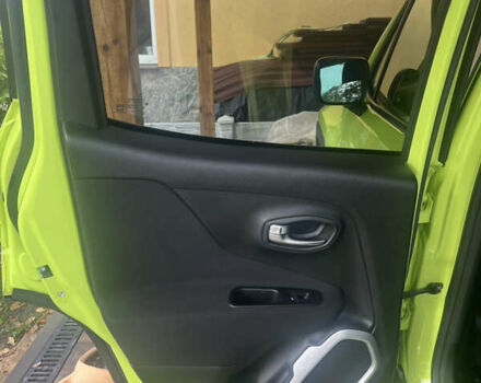 Джип Ренегат 2018 в Люботине на Automoto.ua Зеленый Джип Ренегат, объемом двигателя 2.36 л и пробегом 126 тыс. км за 13000 $, фото 12 на Automoto.ua