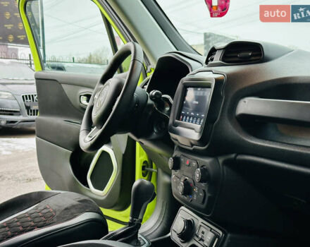 Зеленый Джип Ренегат, объемом двигателя 2.36 л и пробегом 197 тыс. км за 13900 $, фото 24 на Automoto.ua