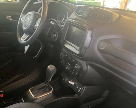 Джип Ренегат 2018 в Люботине на Automoto.ua Зеленый Джип Ренегат, объемом двигателя 2.36 л и пробегом 126 тыс. км за 13000 $, фото 16 на Automoto.ua