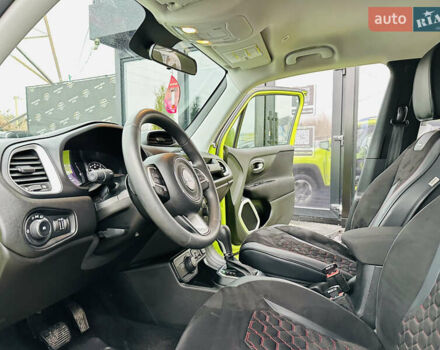 Зеленый Джип Ренегат, объемом двигателя 2.36 л и пробегом 197 тыс. км за 13900 $, фото 13 на Automoto.ua