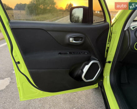 Джип Ренегат 2018 в Житомире на Automoto.ua Зеленый Джип Ренегат, объемом двигателя 2.36 л и пробегом 161 тыс. км за 13100 $, фото 22 на Automoto.ua