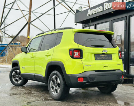 Зеленый Джип Ренегат, объемом двигателя 2.36 л и пробегом 197 тыс. км за 13900 $, фото 3 на Automoto.ua