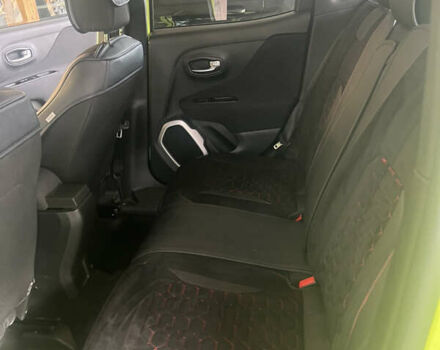 Джип Ренегат 2018 в Люботине на Automoto.ua Зеленый Джип Ренегат, объемом двигателя 2.36 л и пробегом 126 тыс. км за 13000 $, фото 24 на Automoto.ua