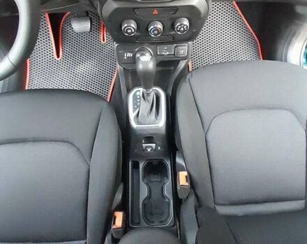 Зеленый Джип Ренегат, объемом двигателя 2.4 л и пробегом 126 тыс. км за 14750 $, фото 53 на Automoto.ua