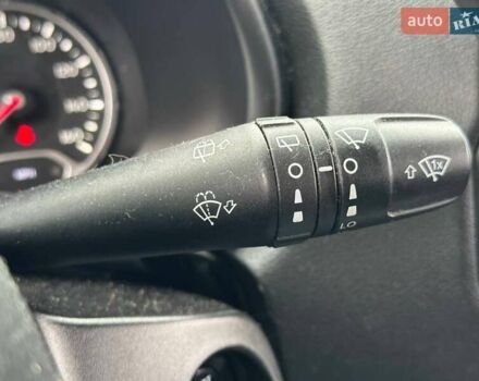 Зелений Джип Ренегат, об'ємом двигуна 2.36 л та пробігом 185 тис. км за 13990 $, фото 22 на Automoto.ua