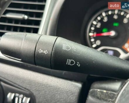 Зелений Джип Ренегат, об'ємом двигуна 2.36 л та пробігом 185 тис. км за 13990 $, фото 19 на Automoto.ua