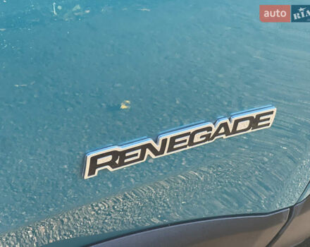 Зелений Джип Ренегат, об'ємом двигуна 2.4 л та пробігом 84 тис. км за 13800 $, фото 16 на Automoto.ua