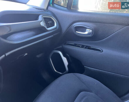 Зелений Джип Ренегат, об'ємом двигуна 2.4 л та пробігом 84 тис. км за 13800 $, фото 79 на Automoto.ua