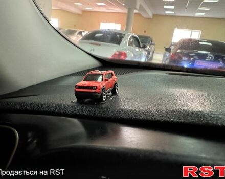 Оранжевый Джип Ренегат, объемом двигателя 2.4 л и пробегом 135 тыс. км за 12400 $, фото 12 на Automoto.ua