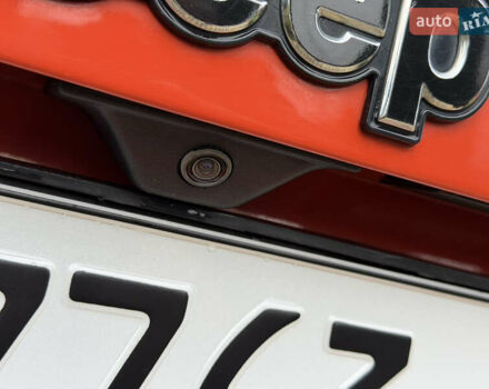 Помаранчевий Джип Ренегат, об'ємом двигуна 2.36 л та пробігом 140 тис. км за 10999 $, фото 13 на Automoto.ua