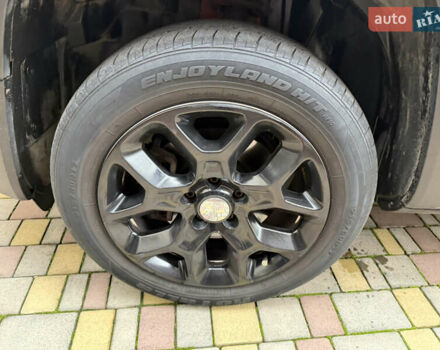 Помаранчевий Джип Ренегат, об'ємом двигуна 2.36 л та пробігом 140 тис. км за 10999 $, фото 18 на Automoto.ua