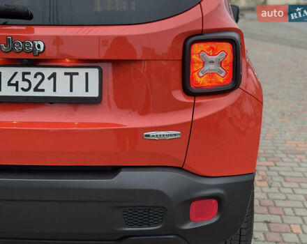 Оранжевый Джип Ренегат, объемом двигателя 2.4 л и пробегом 191 тыс. км за 11400 $, фото 32 на Automoto.ua