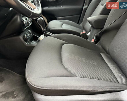 Помаранчевий Джип Ренегат, об'ємом двигуна 2.36 л та пробігом 140 тис. км за 10999 $, фото 23 на Automoto.ua