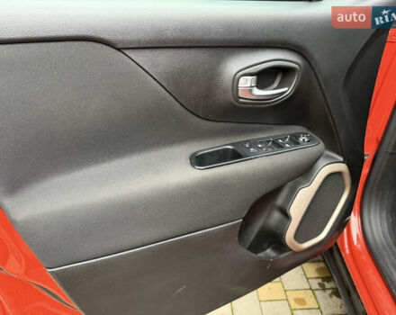 Помаранчевий Джип Ренегат, об'ємом двигуна 2.36 л та пробігом 140 тис. км за 10999 $, фото 25 на Automoto.ua