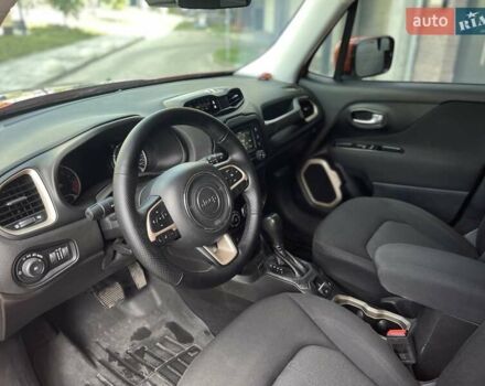 Помаранчевий Джип Ренегат, об'ємом двигуна 2.36 л та пробігом 159 тис. км за 13300 $, фото 17 на Automoto.ua