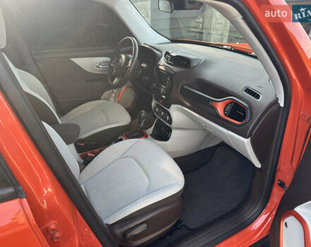 Оранжевый Джип Ренегат, объемом двигателя 2.36 л и пробегом 158 тыс. км за 11700 $, фото 27 на Automoto.ua