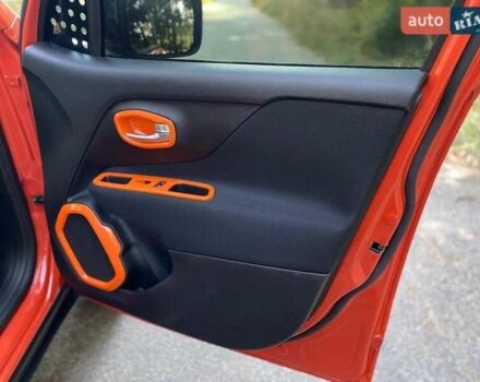 Оранжевый Джип Ренегат, объемом двигателя 2.36 л и пробегом 115 тыс. км за 14500 $, фото 12 на Automoto.ua