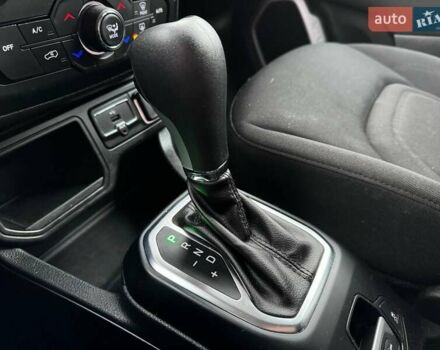 Оранжевый Джип Ренегат, объемом двигателя 2.36 л и пробегом 125 тыс. км за 14990 $, фото 22 на Automoto.ua