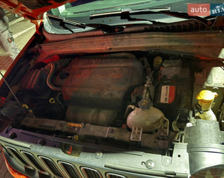 Джип Ренегат 2018 в Киеве на Automoto.ua Оранжевый Джип Ренегат, объемом двигателя 2.36 л и пробегом 154 тыс. км за 14600 $, фото 20 на Automoto.ua