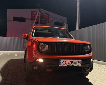 Джип Ренегат 2018 в Киеве на Automoto.ua Оранжевый Джип Ренегат, объемом двигателя 2.36 л и пробегом 154 тыс. км за 14600 $, фото 1 на Automoto.ua