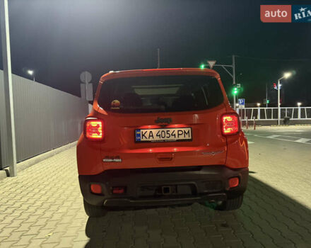 Джип Ренегат 2018 в Киеве на Automoto.ua Оранжевый Джип Ренегат, объемом двигателя 2.36 л и пробегом 154 тыс. км за 14600 $, фото 10 на Automoto.ua