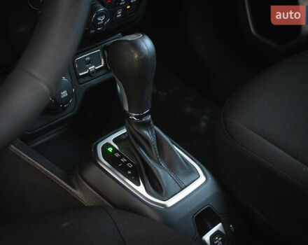 Оранжевый Джип Ренегат, объемом двигателя 0 л и пробегом 58 тыс. км за 17500 $, фото 20 на Automoto.ua