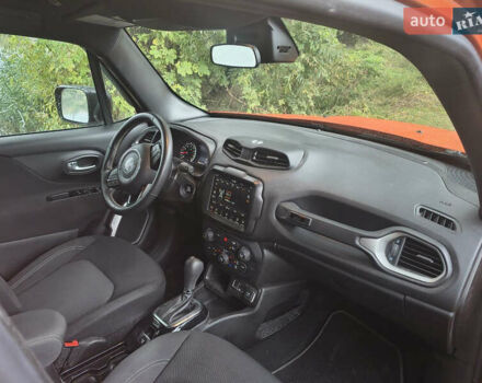 Джип Ренегат 2021 в Киеве на Automoto.ua Оранжевый Джип Ренегат, объемом двигателя 2.36 л и пробегом 78 тыс. км за 16000 $, фото 11 на Automoto.ua