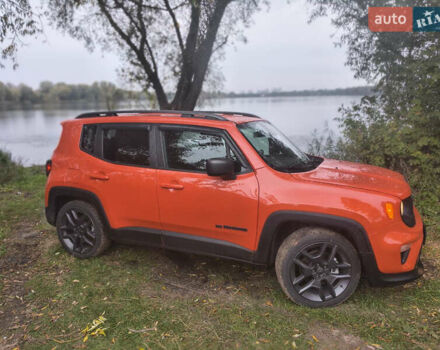 Джип Ренегат 2021 в Киеве на Automoto.ua Оранжевый Джип Ренегат, объемом двигателя 2.36 л и пробегом 78 тыс. км за 16000 $, фото 3 на Automoto.ua