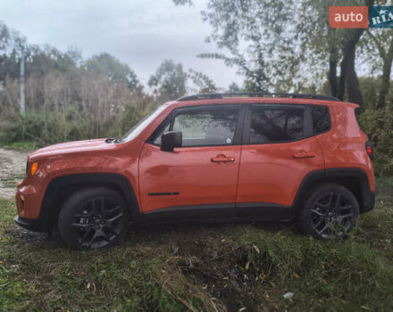 Джип Ренегат 2021 в Киеве на Automoto.ua Оранжевый Джип Ренегат, объемом двигателя 2.36 л и пробегом 78 тыс. км за 16000 $, фото 1 на Automoto.ua