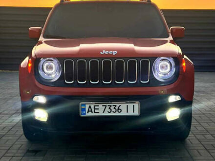 Джип Ренегат 2015 в Черкассах на Automoto.ua Оранжевый Джип Ренегат, объемом двигателя 2.36 л и пробегом 133 тыс. км за 11800 $, фото 1 на Automoto.ua